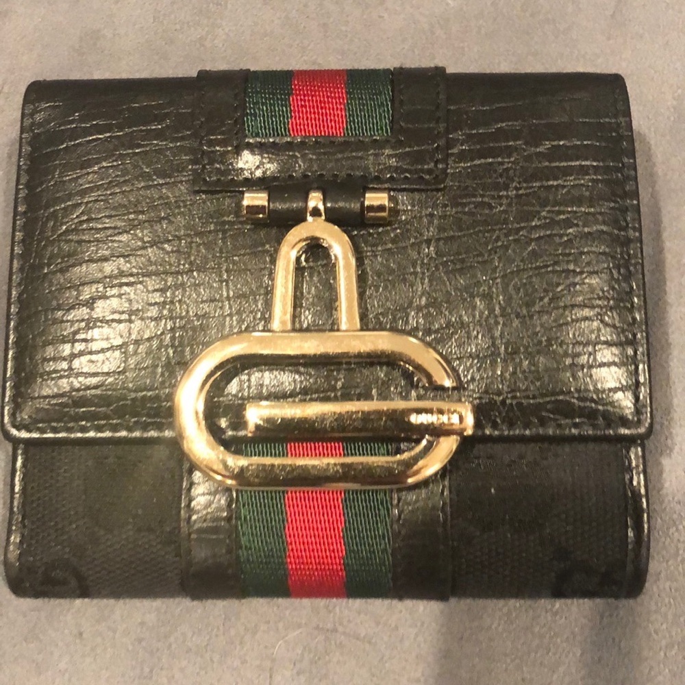 COPY - New in box vintage Gucci wallet
